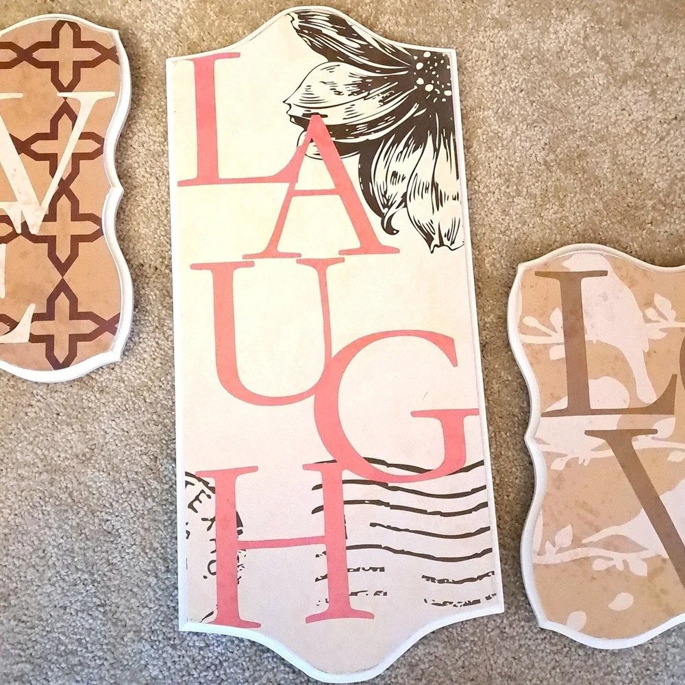 Live Laugh Love Wood Wall Plaque Set 3 Tan Coral Scalloped Farmhouse Decor NEW